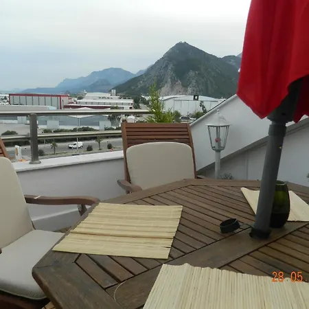 Antalya Port Flats شقة Konyaalti